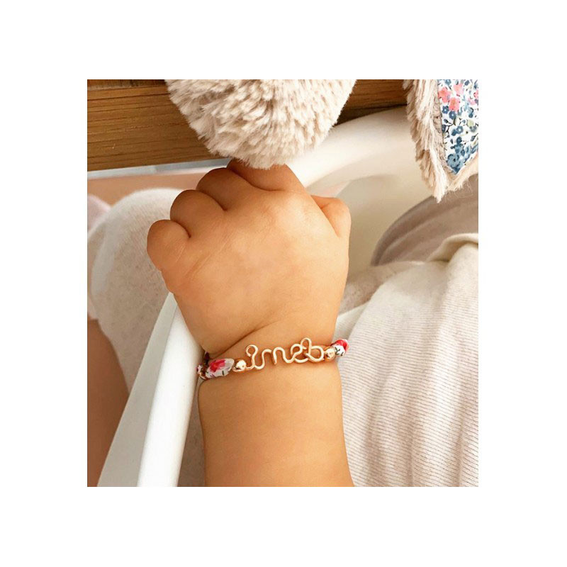 Bracelet enfant personnalisé Liberty médaille lettre initiale