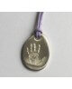 Les Empreintes : pendentif gros galet rond en argent sur cordon